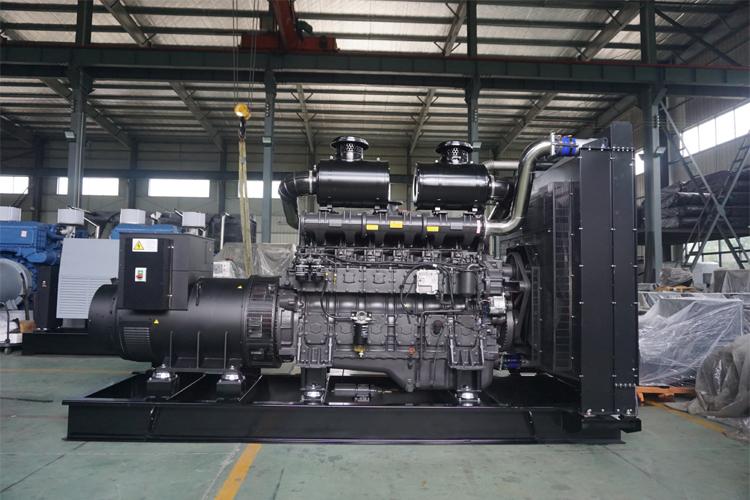 800KW上柴動力柴油發電機組6WTAA35-G32